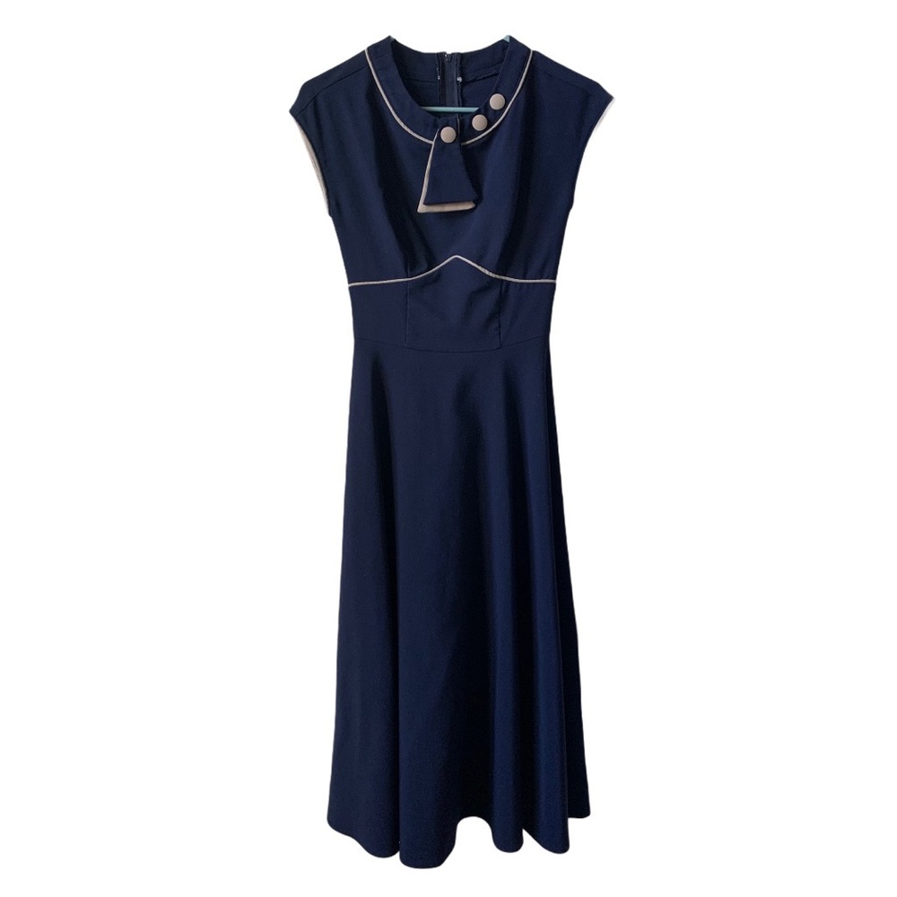 Stop Staring! 1930s Navy & Khaki Swing Dress